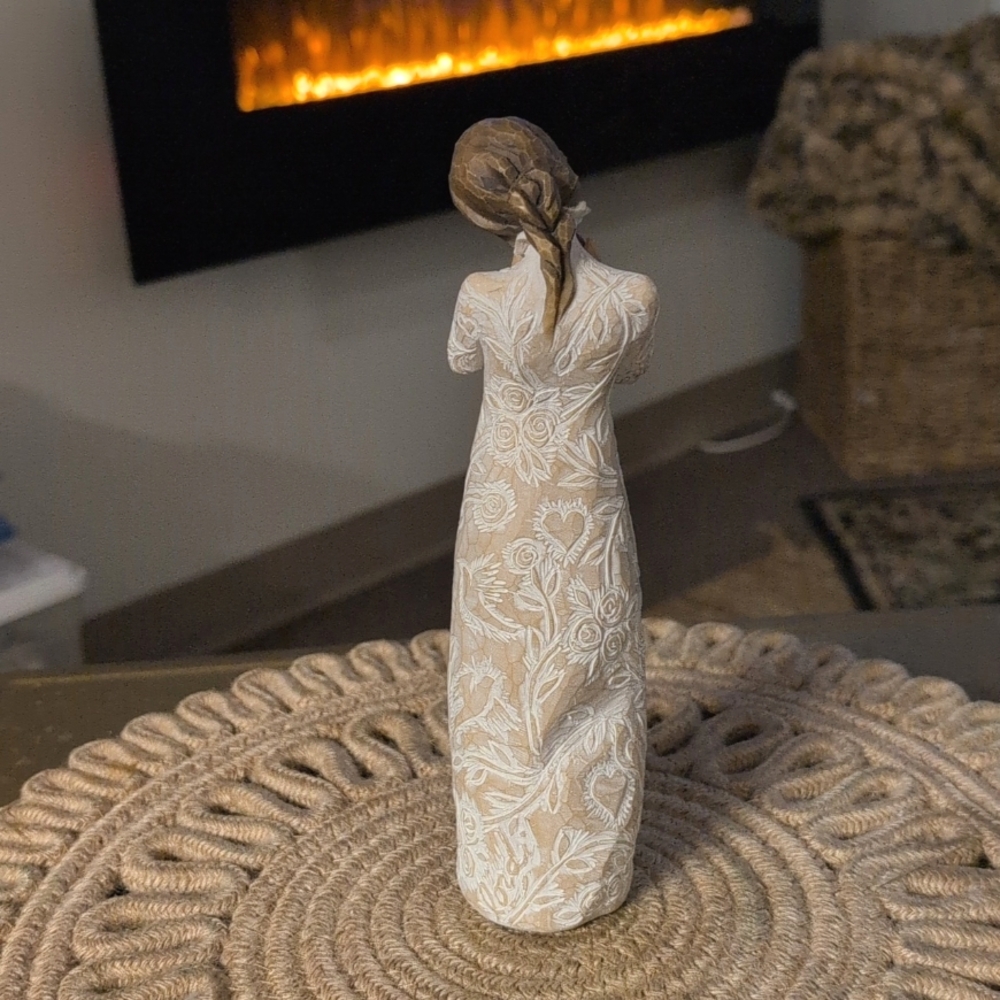 Demdaco Willow Tree Figurine - Je T'aime View 3